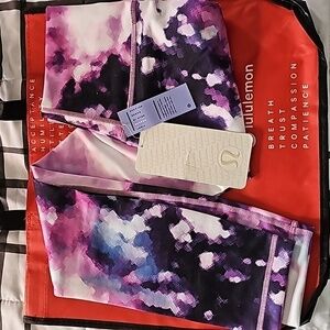 * NWT LULULEMON High Times Pant Blooming Pixie Multi SIZE 4